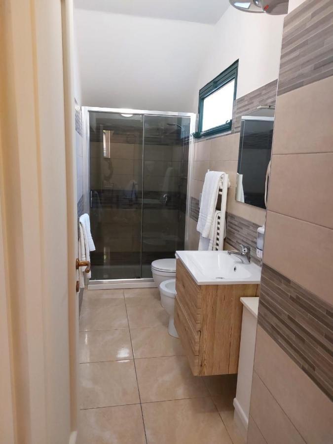 Casa Vacanza Del Sole Мило Экстерьер фото